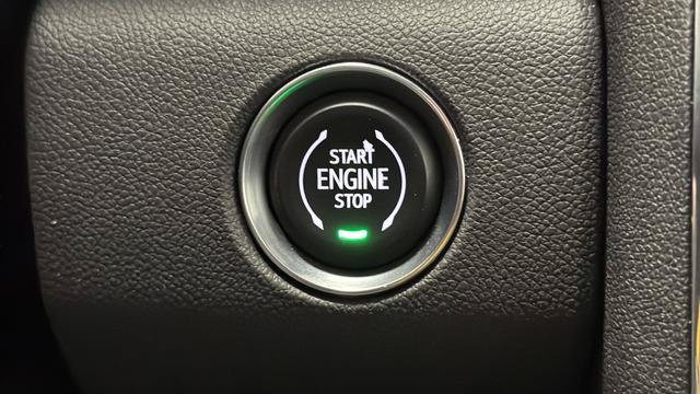 Used 2024 GMC Acadia Denali AWD/4WD image 22