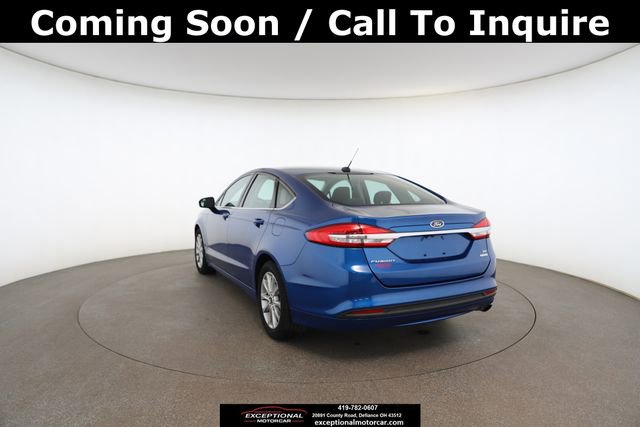 Used 2017 Ford Fusion SE image 13