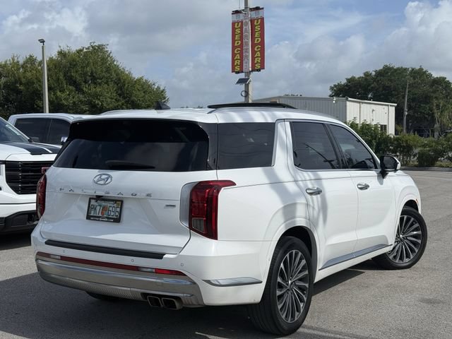 Used 2024 Hyundai Palisade Calligraphy AWD/4WD image 3