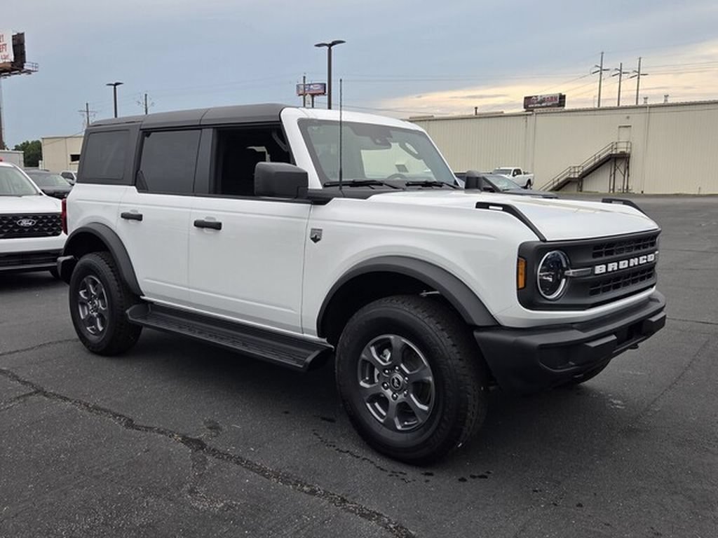 New 2026 Ford Bronco Big Bend AWD/4WD image 3
