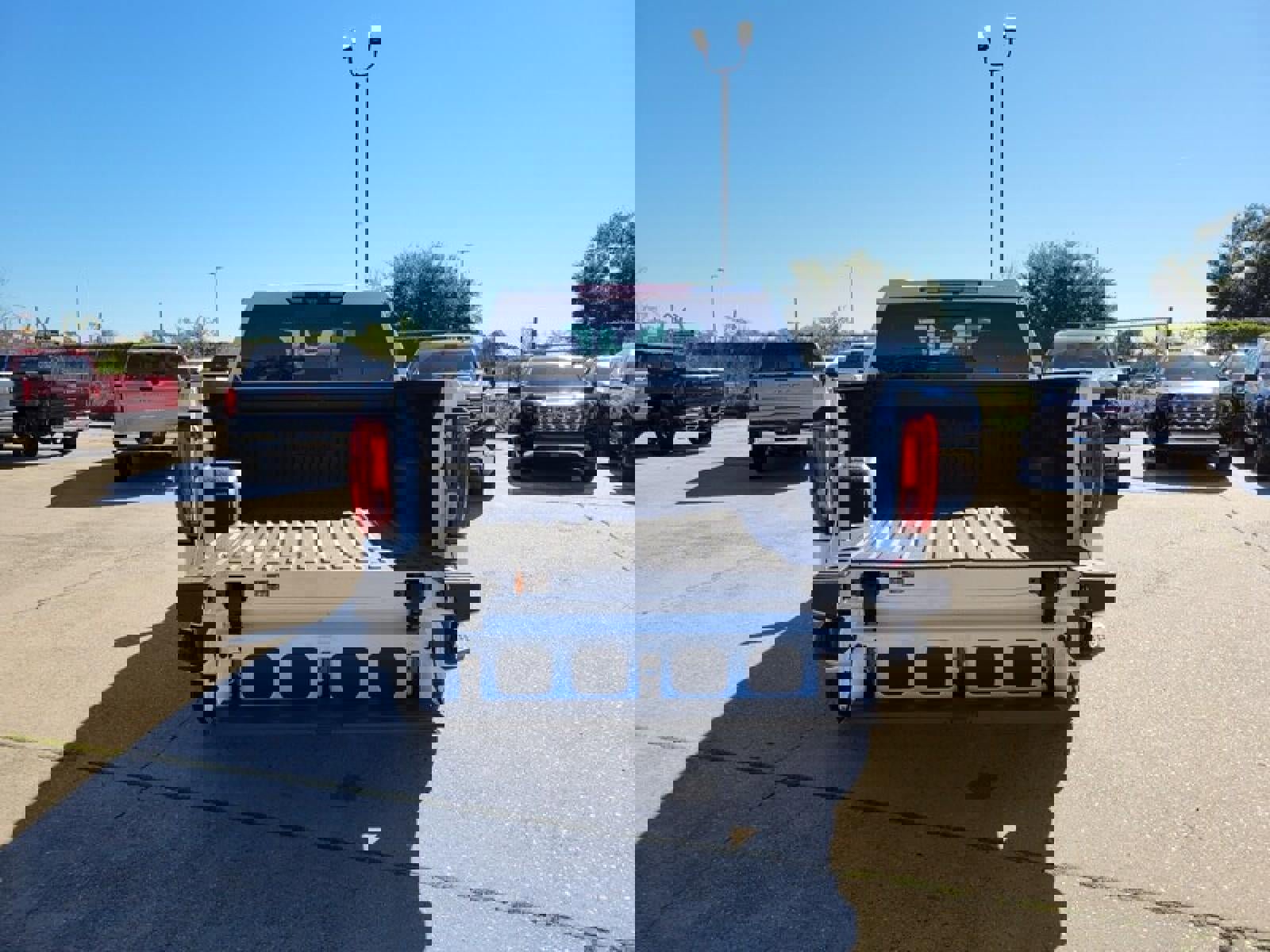 New 2026 GMC Sierra 1500 AT4 w/ AT4 Premium Package image 8