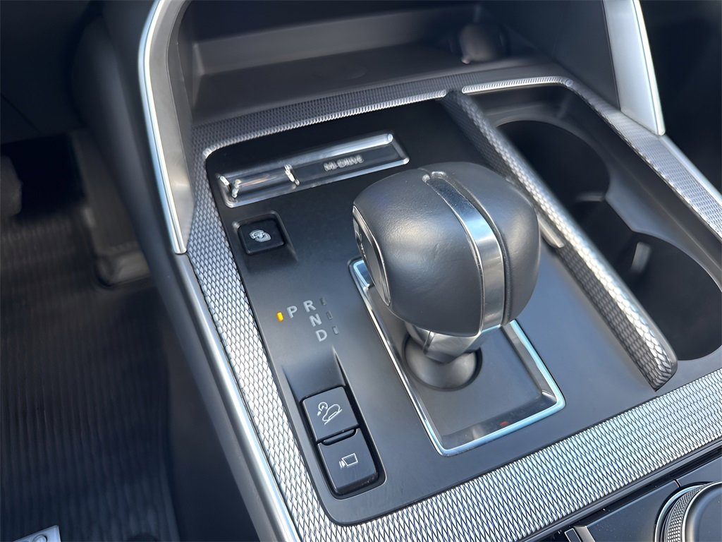 Used 2024 MAZDA CX-90 Plug-In Hybrid w/ Premium Plus image 18