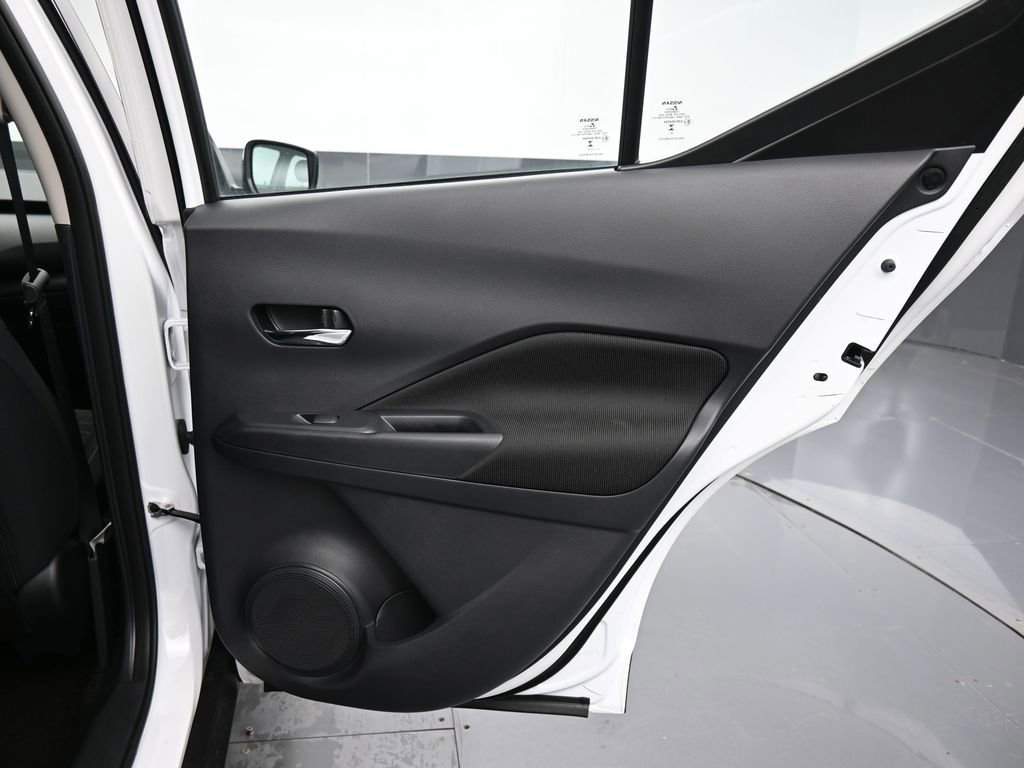 Used 2024 Nissan Kicks SV FWD image 36