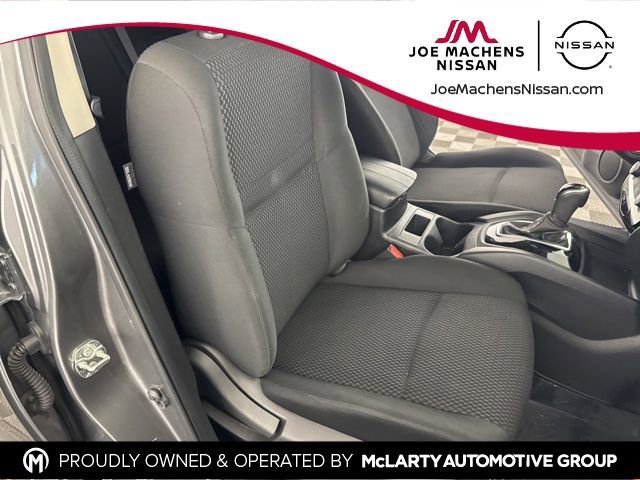 Used 2021 Nissan Rogue Sport S image 25