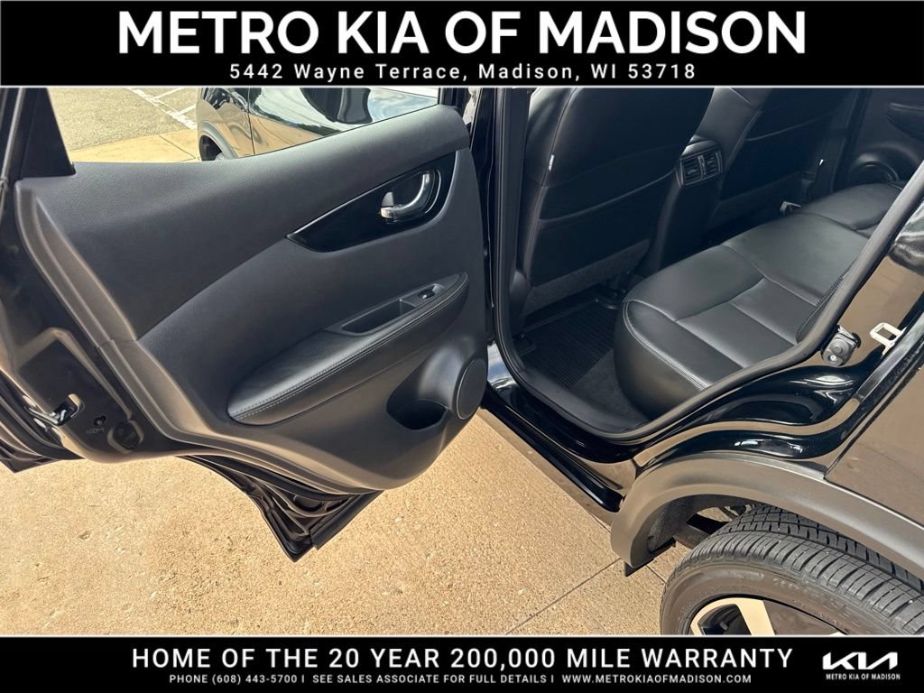 Used 2022 Nissan Rogue Sport SL w/ Premium Package AWD/4WD image 24