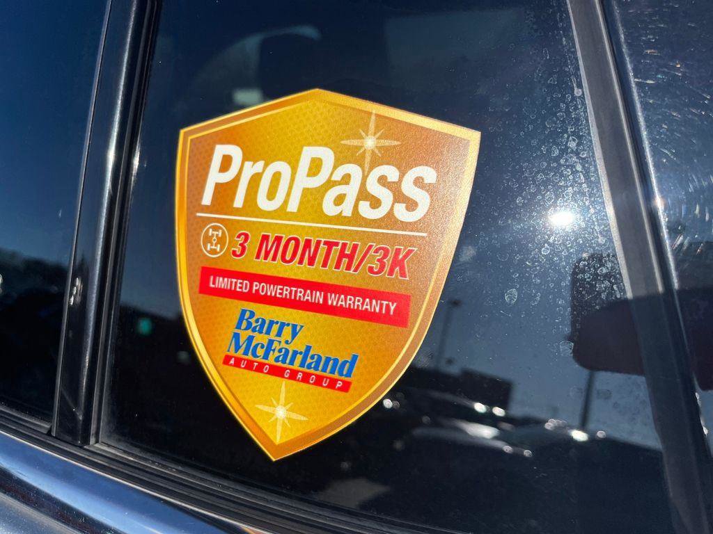 Used 2023 GMC Yukon Denali image 34