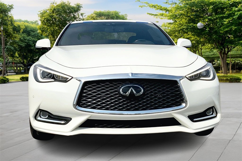 Used 2021 INFINITI Q60 3.0t Luxe w/ Essential Package image 2