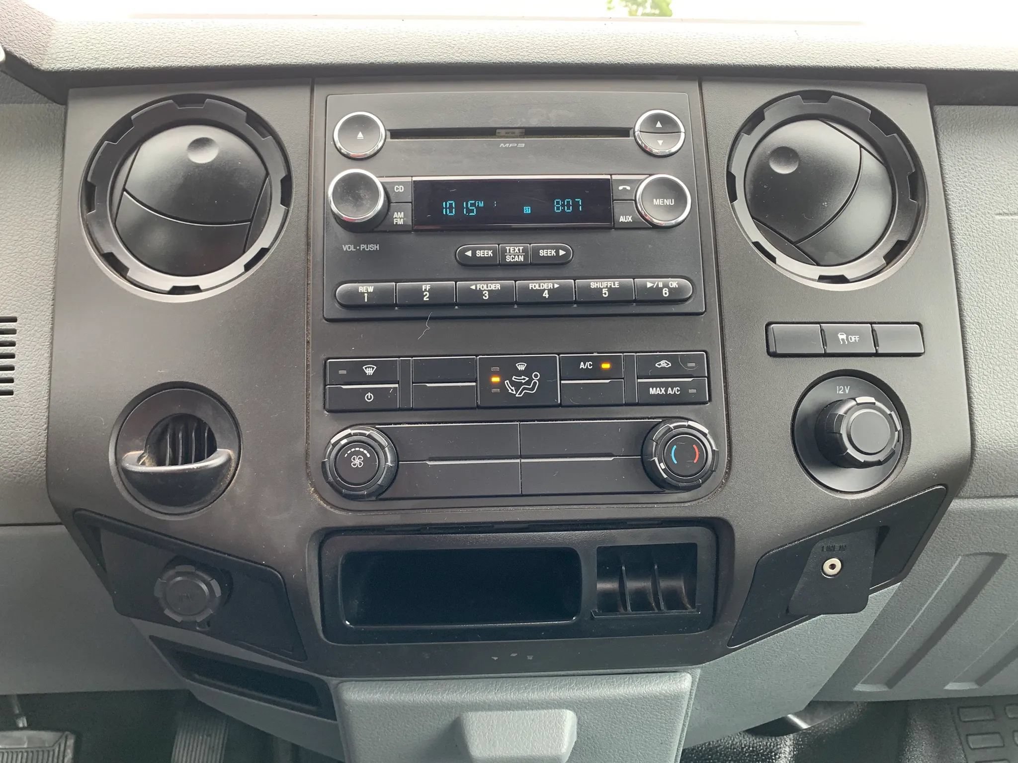 Used 2015 Ford F250 XL RWD image 14