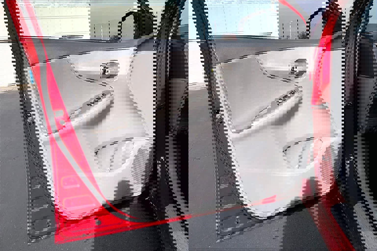 Used 2010 Toyota Corolla image 24