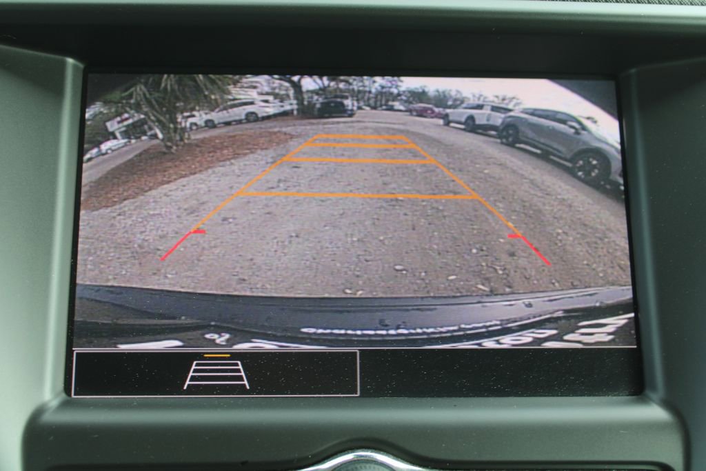 Used 2021 Chevrolet TrailBlazer LS image 44