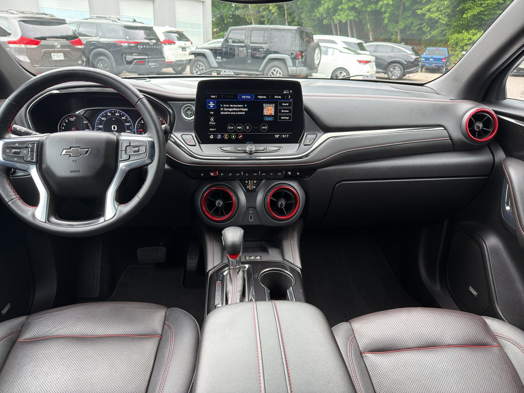 Used 2023 Chevrolet Blazer RS FWD image 12