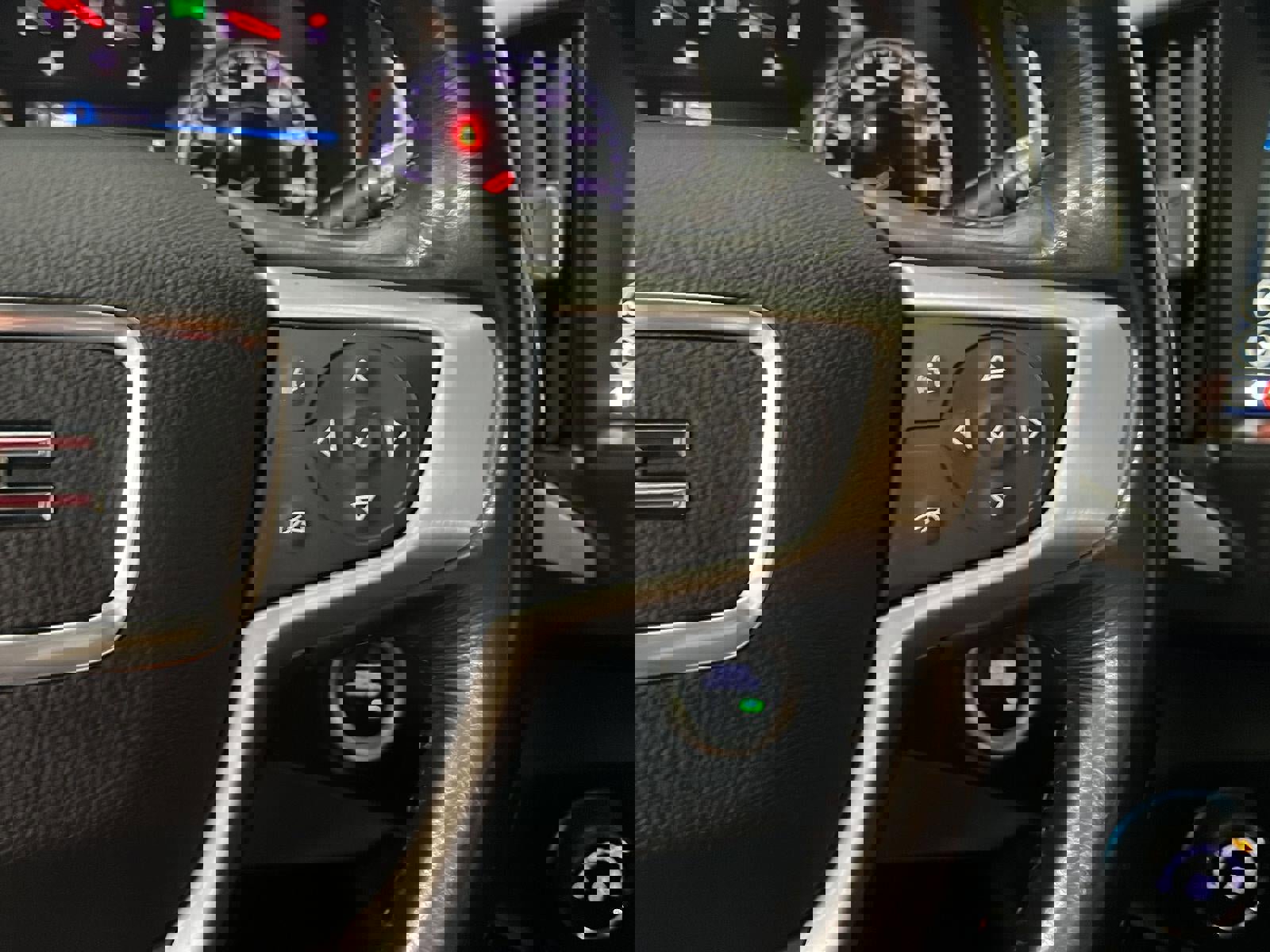 Used 2019 GMC Terrain SLE image 18