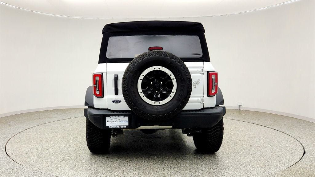 Used 2022 Ford Bronco Badlands w/ Sasquatch Package AWD/4WD image 6