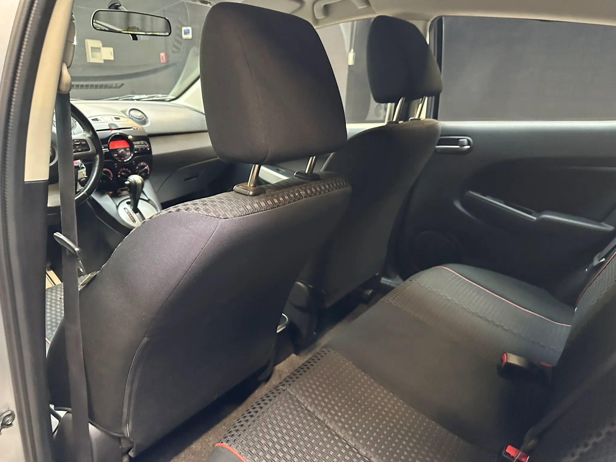 Used 2013 MAZDA MAZDA2 Touring FWD image 20