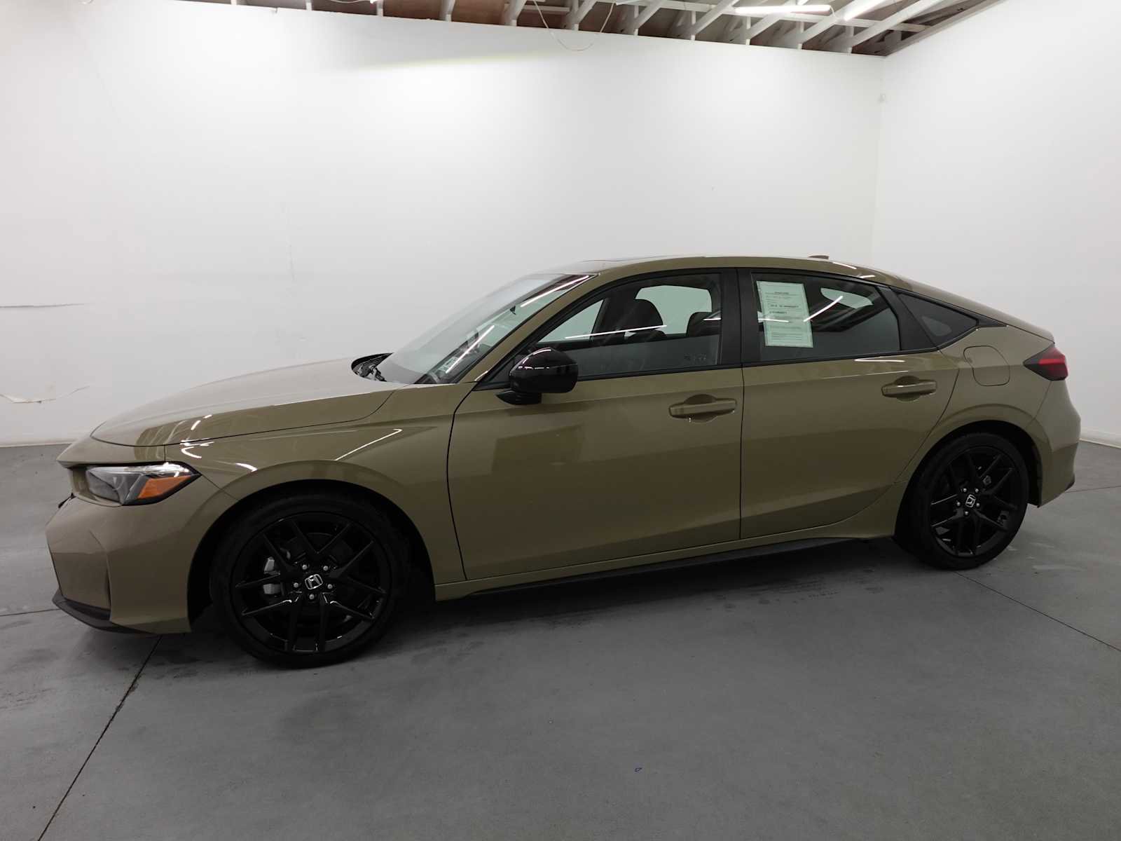 Used 2025 Honda Civic Sport image 8