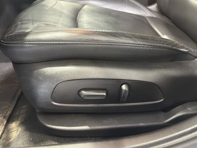 Used 2017 Chevrolet Cruze Premier w/ Enhanced Convenience Package image 36