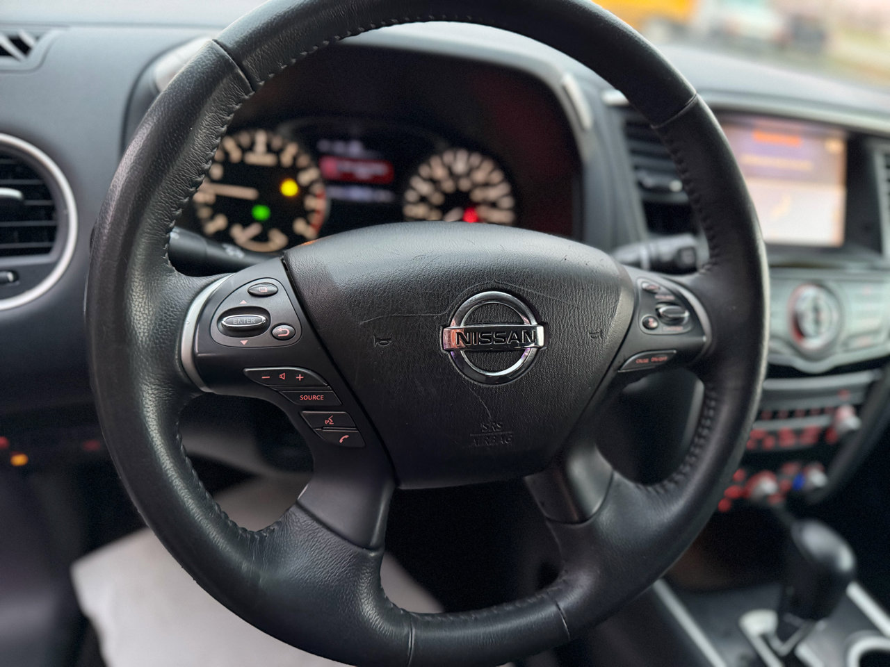 Used 2020 Nissan Pathfinder SV w/ Cargo Package image 20