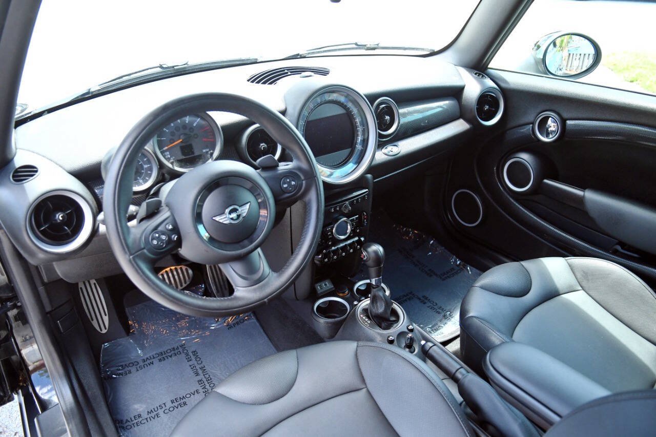 Used 2015 MINI Cooper S FWD image 16