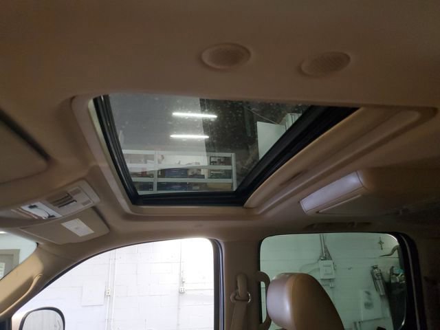 Used 2010 GMC Yukon XL Denali image 22