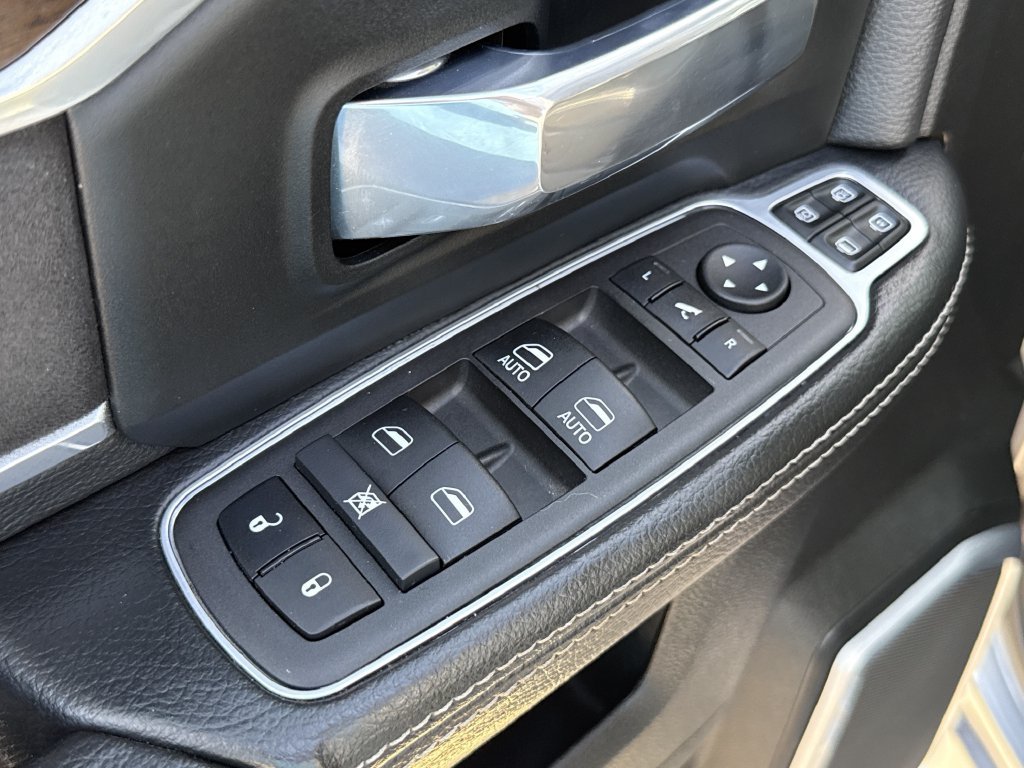Used 2024 RAM 3500 Laramie w/ Safety Group AWD/4WD image 11