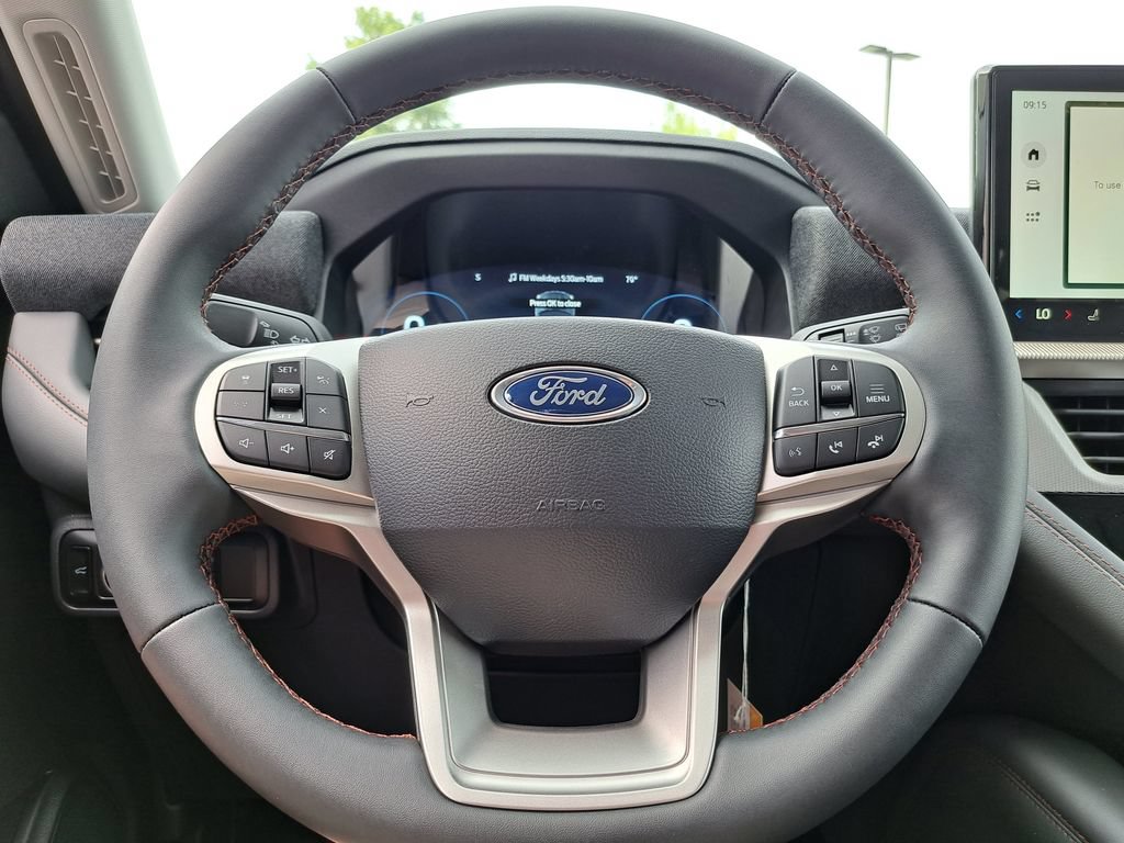 New 2026 Ford Explorer Active AWD/4WD image 10