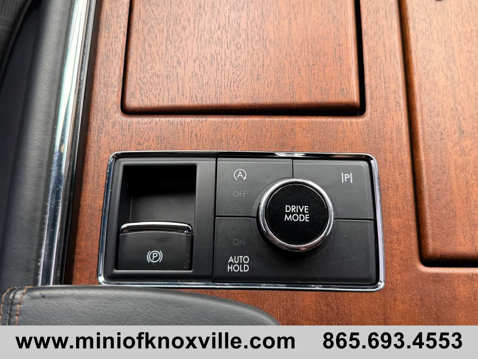 Used 2023 Lincoln Navigator L Black Label AWD/4WD image 25