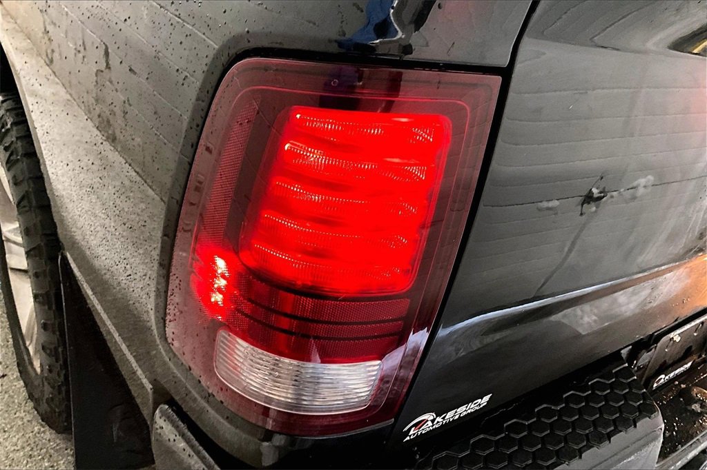 Used 2016 RAM 1500 Sport image 23