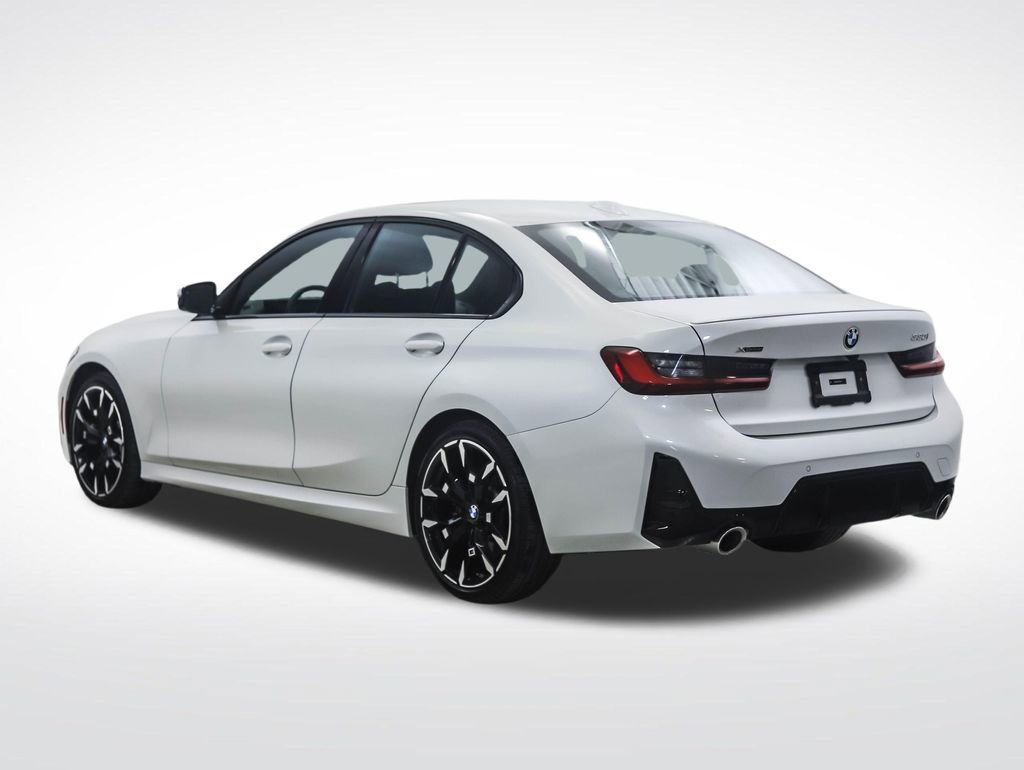 Used 2026 BMW 330i xDrive Sedan AWD/4WD image 3