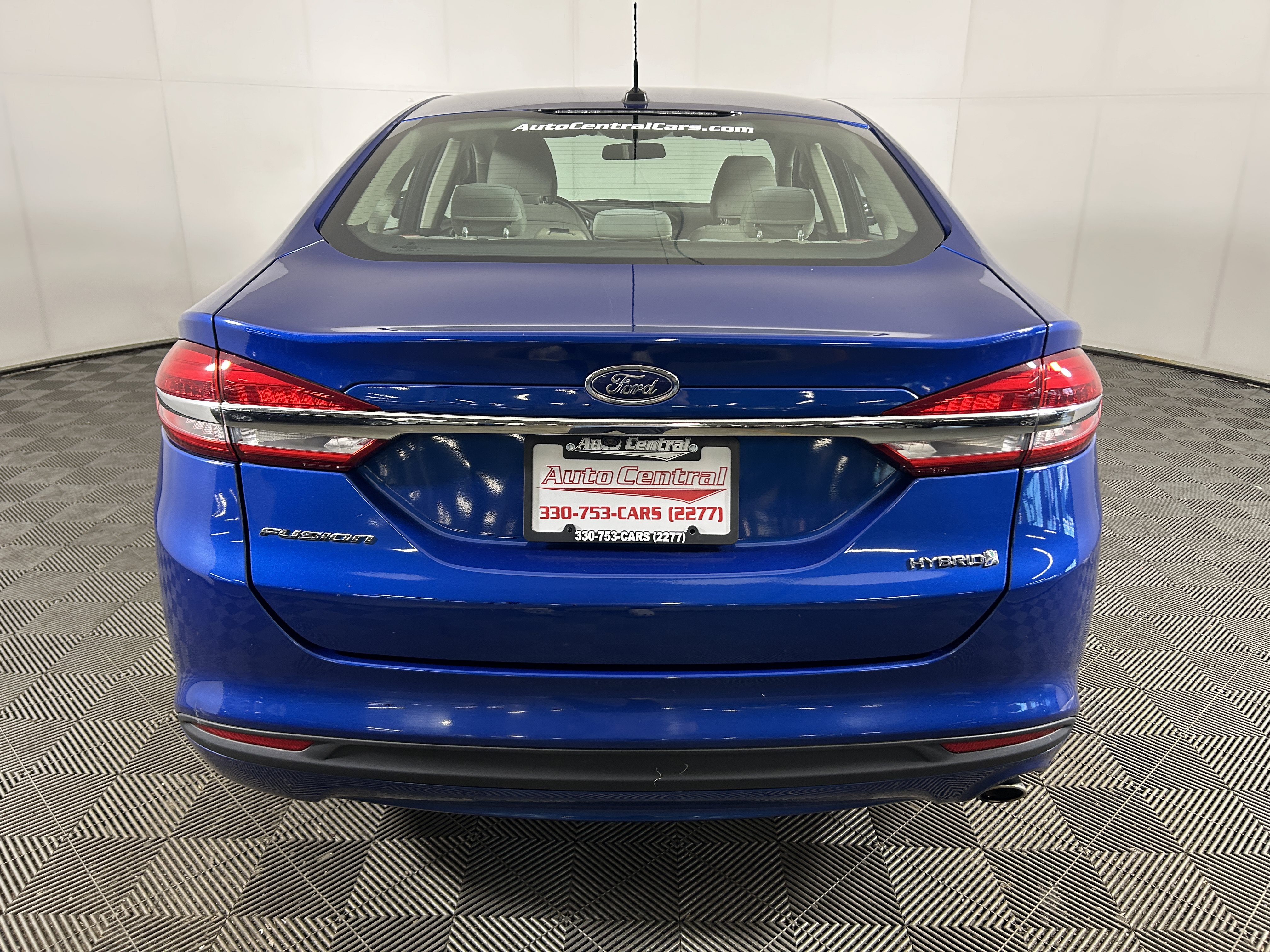 Used 2018 Ford Fusion S FWD image 5