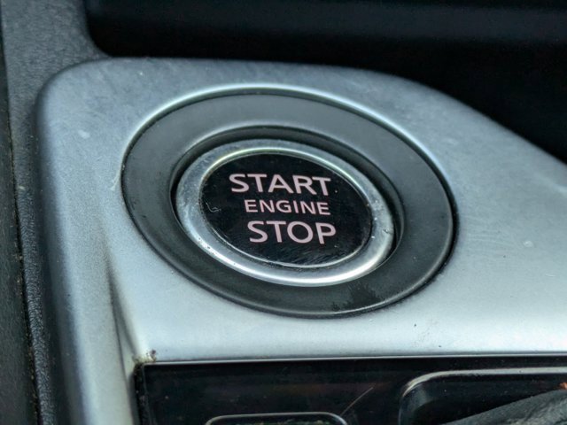 Used 2022 Nissan Sentra SR w/ Electronics Package image 27