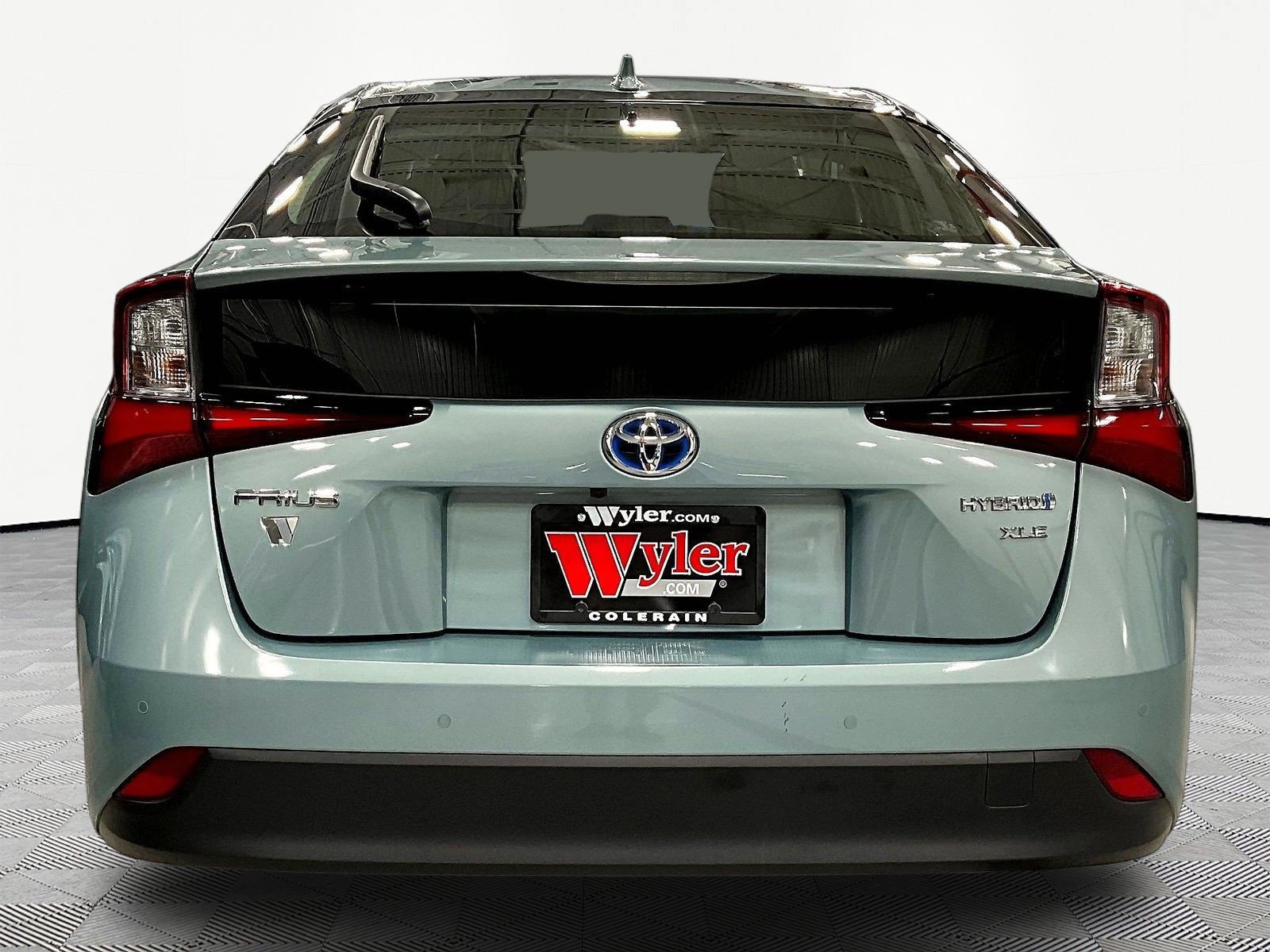 Used 2019 Toyota Prius XLE FWD image 5