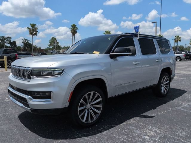 Used 2023 Jeep Grand Wagoneer Series II w/ Flexible Seating Group AWD/4WD image 9