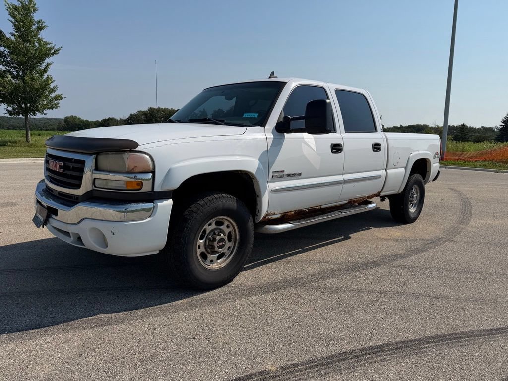 Used 2006 GMC Sierra 2500 SLT w/ Heavy-Duty Power Package AWD/4WD image 3