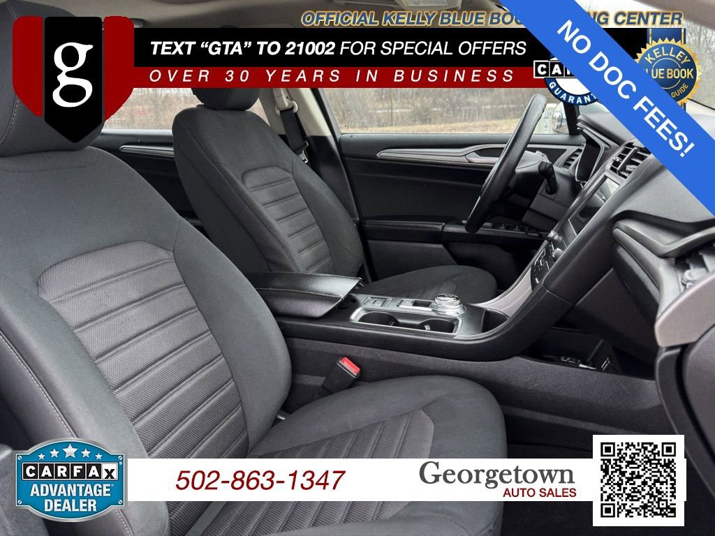 Used 2020 Ford Fusion SE FWD image 20