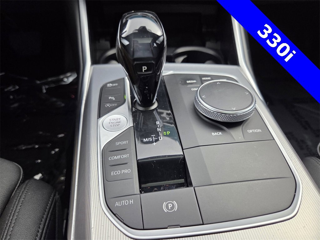 Used 2020 BMW 330i Sedan w/ Convenience Package image 29