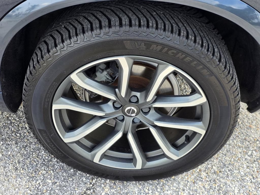 Used 2018 Volvo XC90 T6 Momentum w/ Convenience Package AWD/4WD image 42