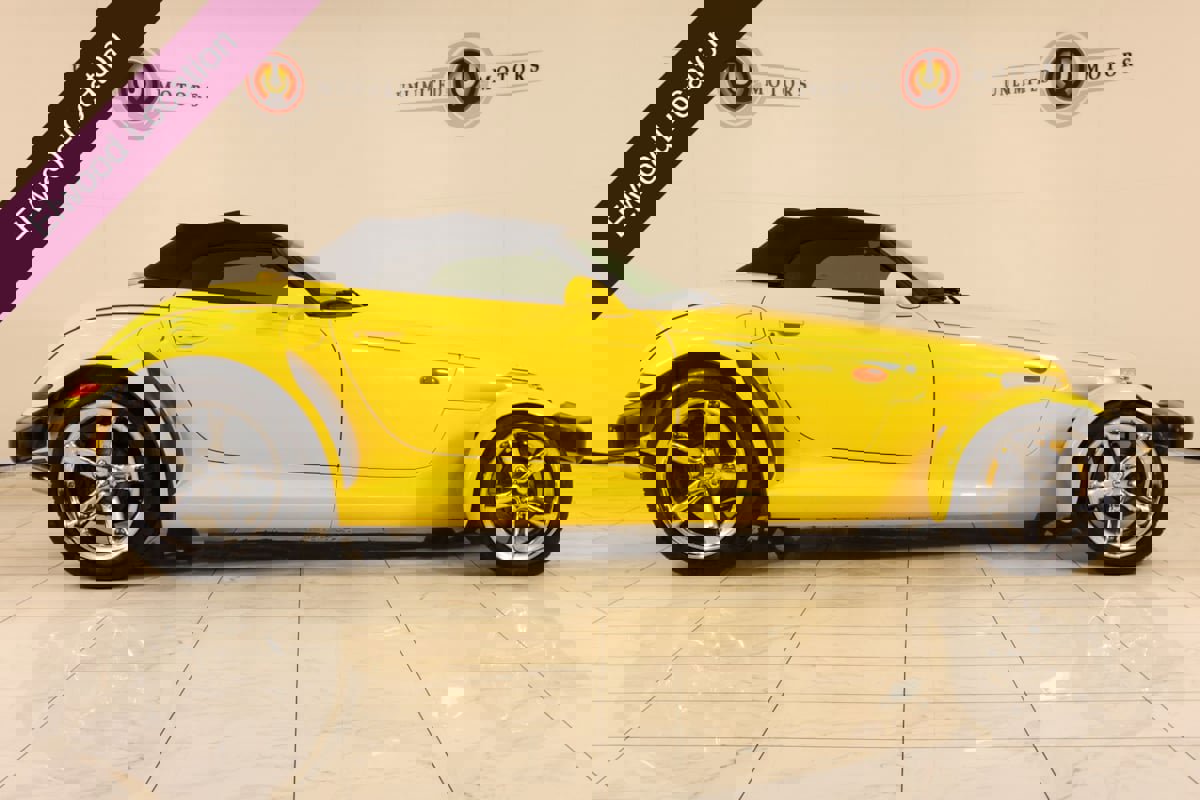 Used 2000 Plymouth Prowler image 25