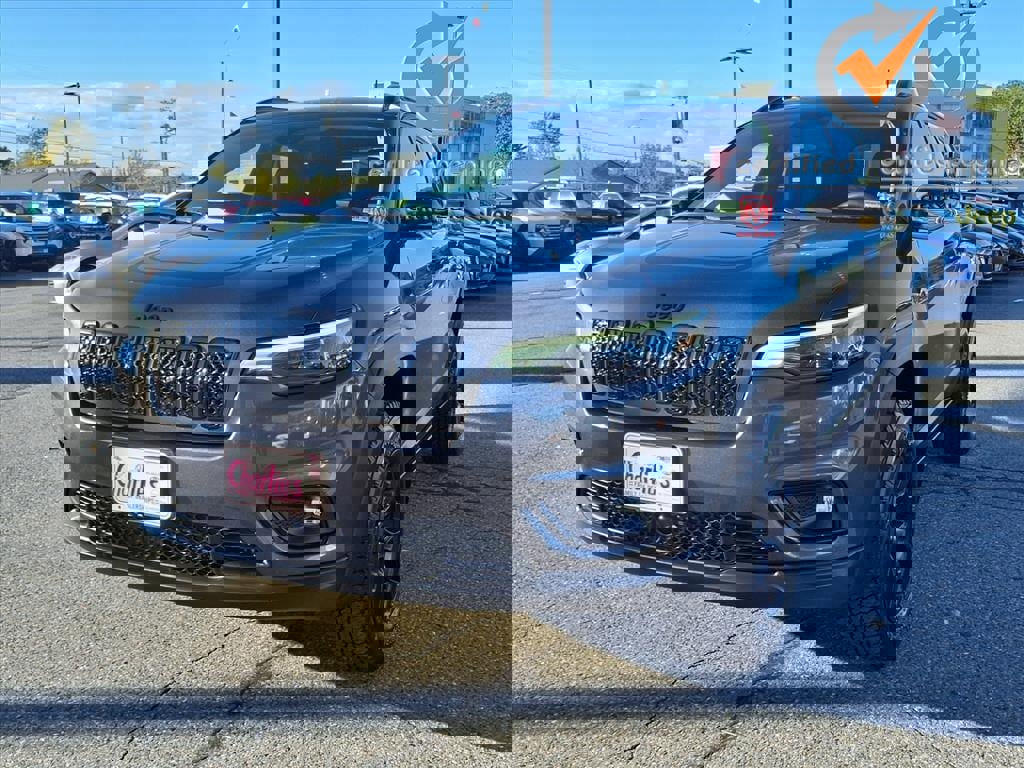 Used 2022 Jeep Cherokee Latitude w/ Trailer Tow Group