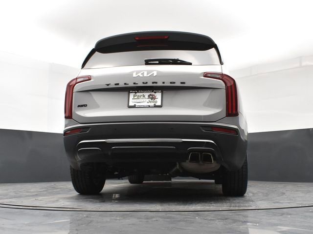 Used 2022 Kia Telluride EX w/ EX Premium Package AWD/4WD image 23