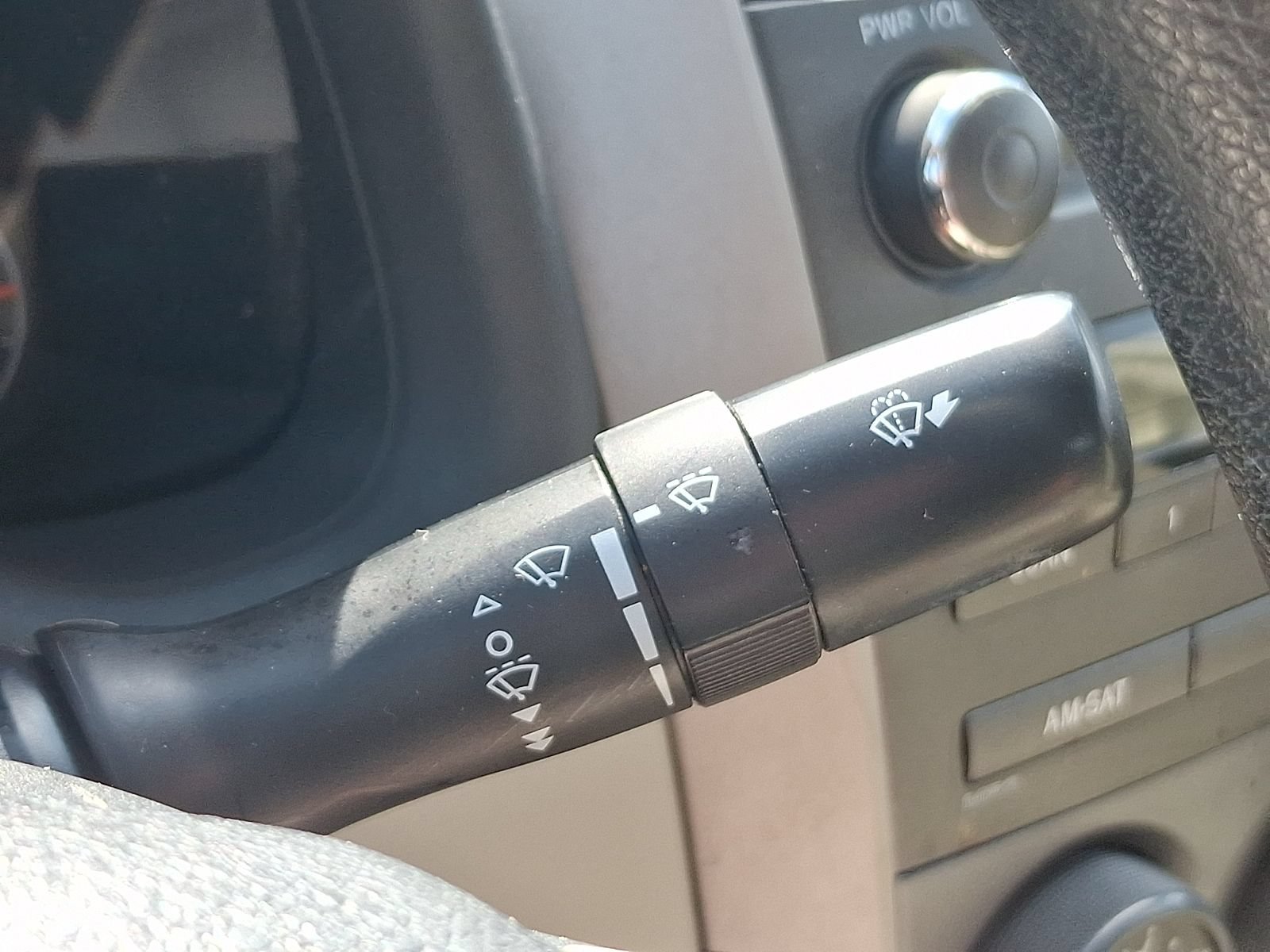 Used 2011 Toyota Corolla LE FWD image 22