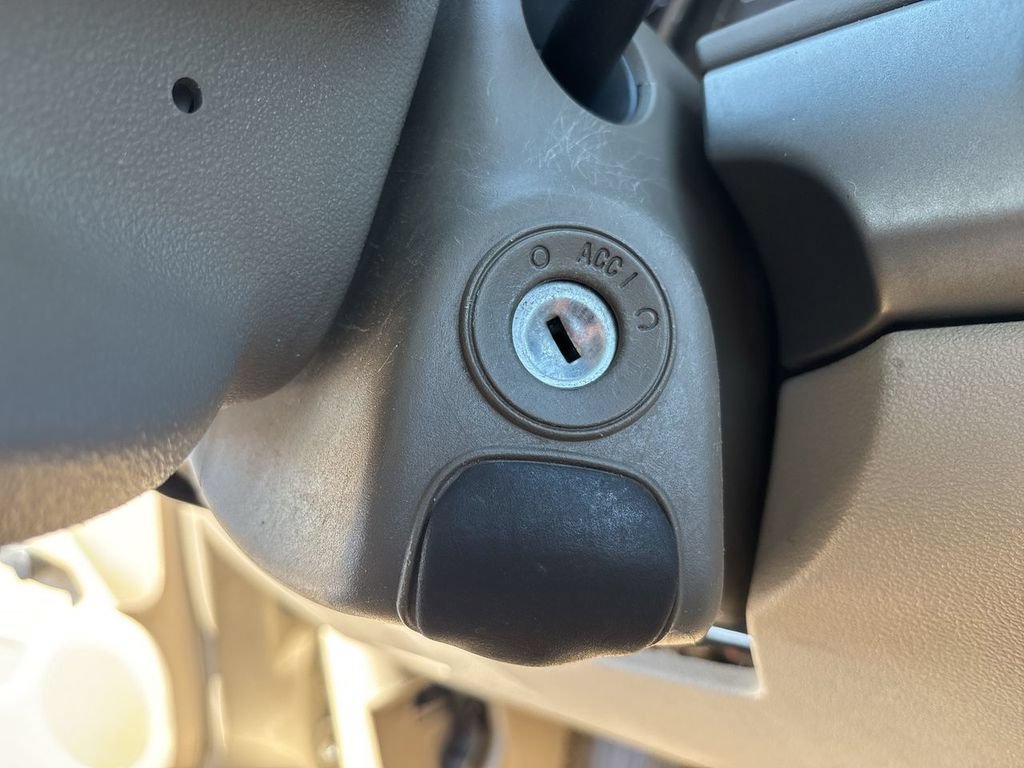 Used 2006 Chevrolet Cobalt LS FWD image 21