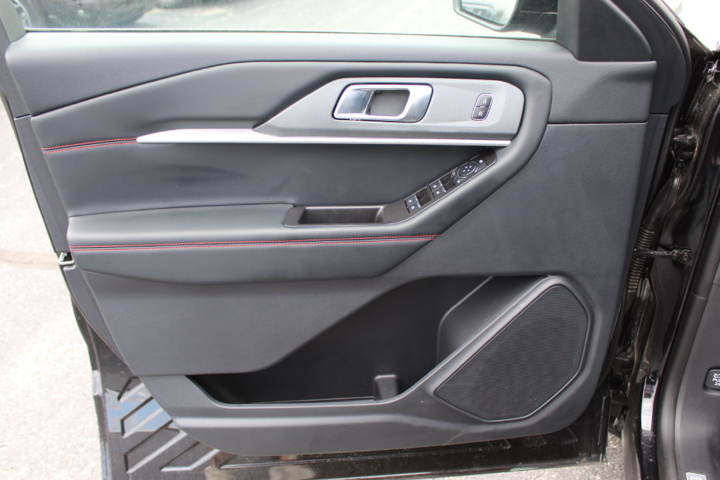 New 2026 Ford Explorer ST-Line AWD/4WD image 19