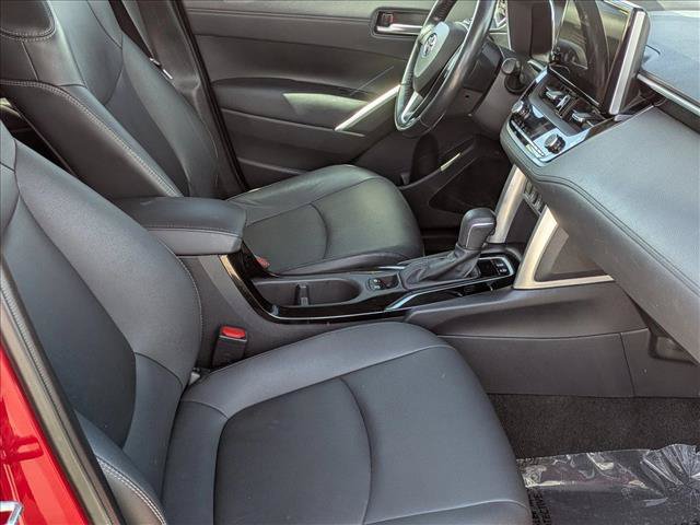 Used 2023 Toyota Corolla Cross XLE w/ Convenience Package AWD/4WD image 21