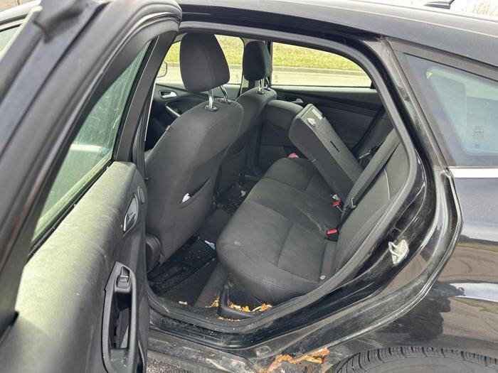 Used 2012 Ford Focus SEL FWD image 24