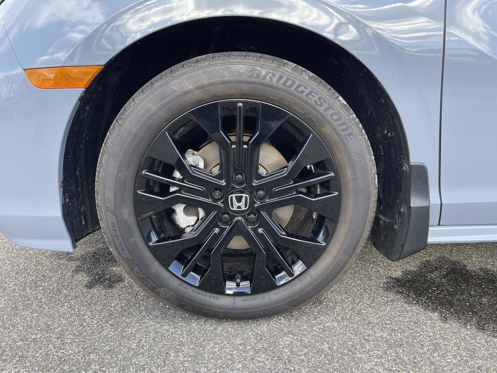 Used 2025 Honda Odyssey Sport-L image 27