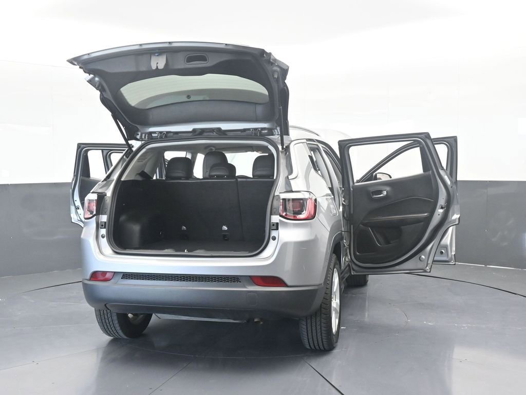 Used 2020 Jeep Compass Latitude image 75