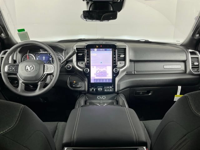New 2026 RAM 2500 Big Horn AWD/4WD image 13