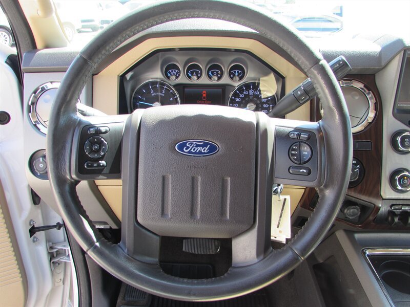 Used 2015 Ford F250 Lariat w/ Lariat Ultimate Package AWD/4WD image 12