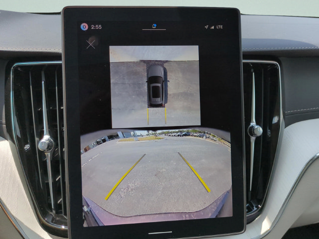 New 2026 Volvo XC60 B5 Ultra AWD/4WD image 16