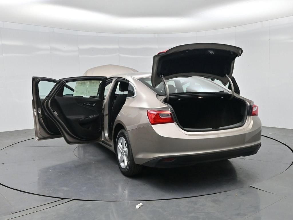 Used 2023 Chevrolet Malibu LT FWD image 29